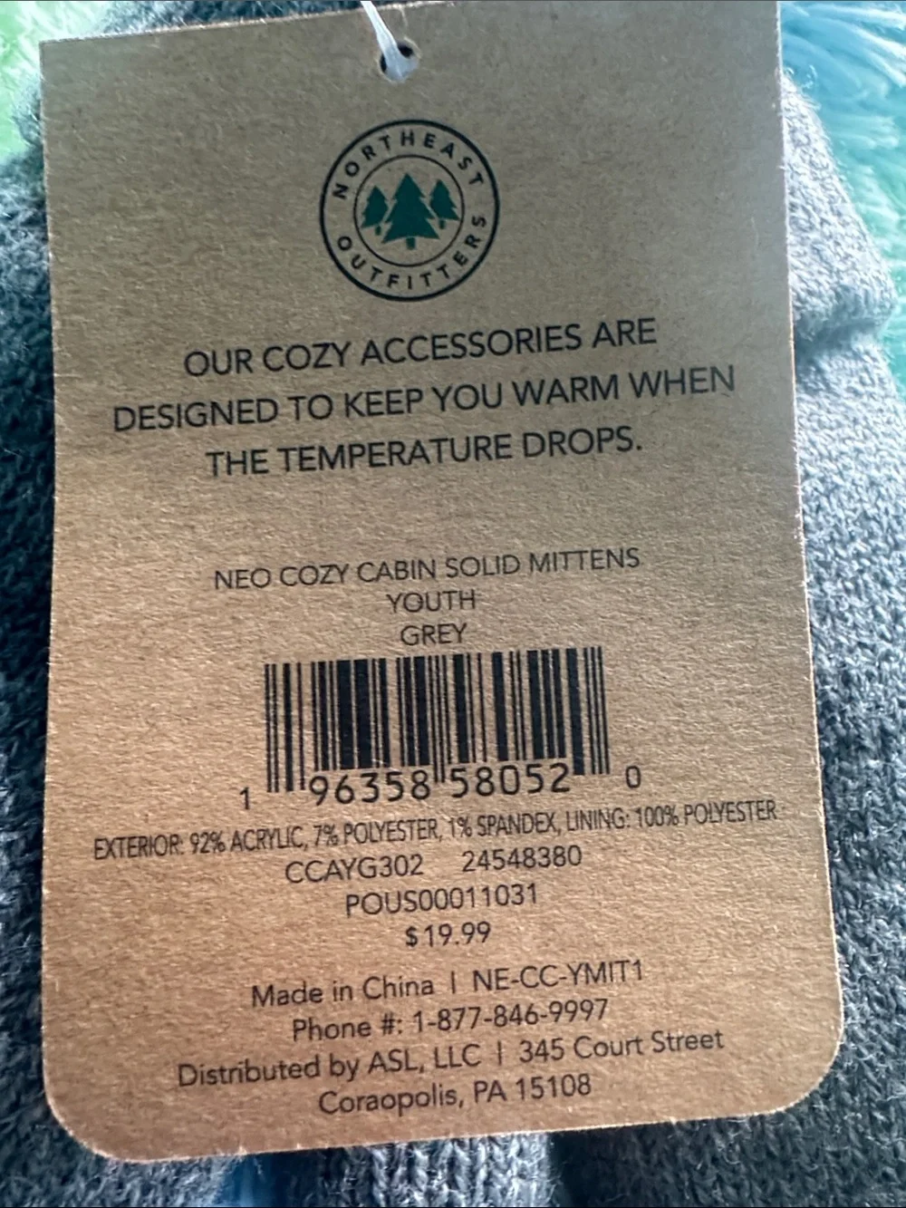 Northeast Outfitters Cozy Cabin Youth Mittens - Gray